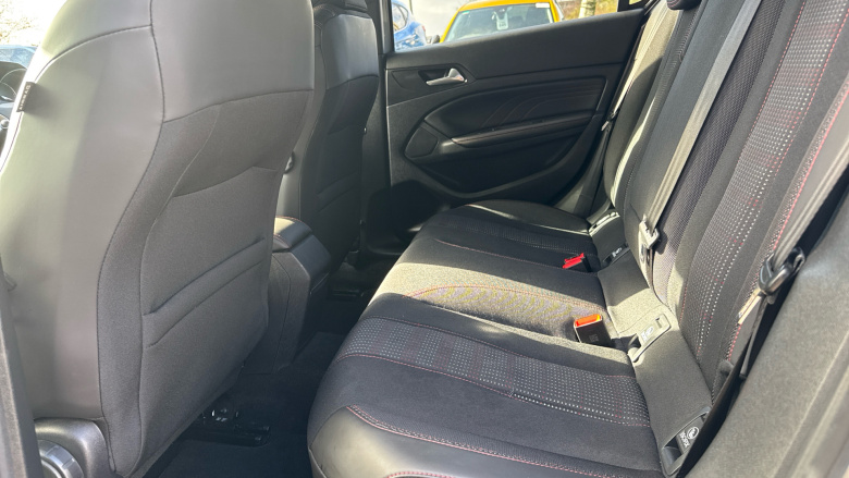 Peugeot 308 1.6 BlueHDi 120 GT Line 5dr Diesel Hatchback